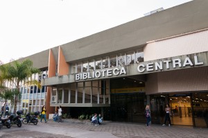 Biblioteca UFSC - Foto Henrique Almeida-Agecom-UFSC