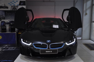 Carro elétrico modelo BMW i8 (Foto: Manuella Mariani/Agecom/UFSC)