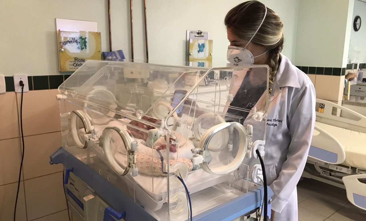 Pacientes recebem enxoval sujo no Hospital Universitário de Cascavel